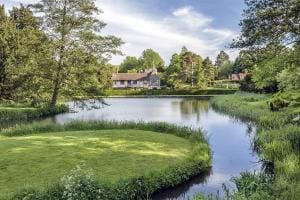 Ightham Mote Sevenoaks top summer photography location kent family photographer